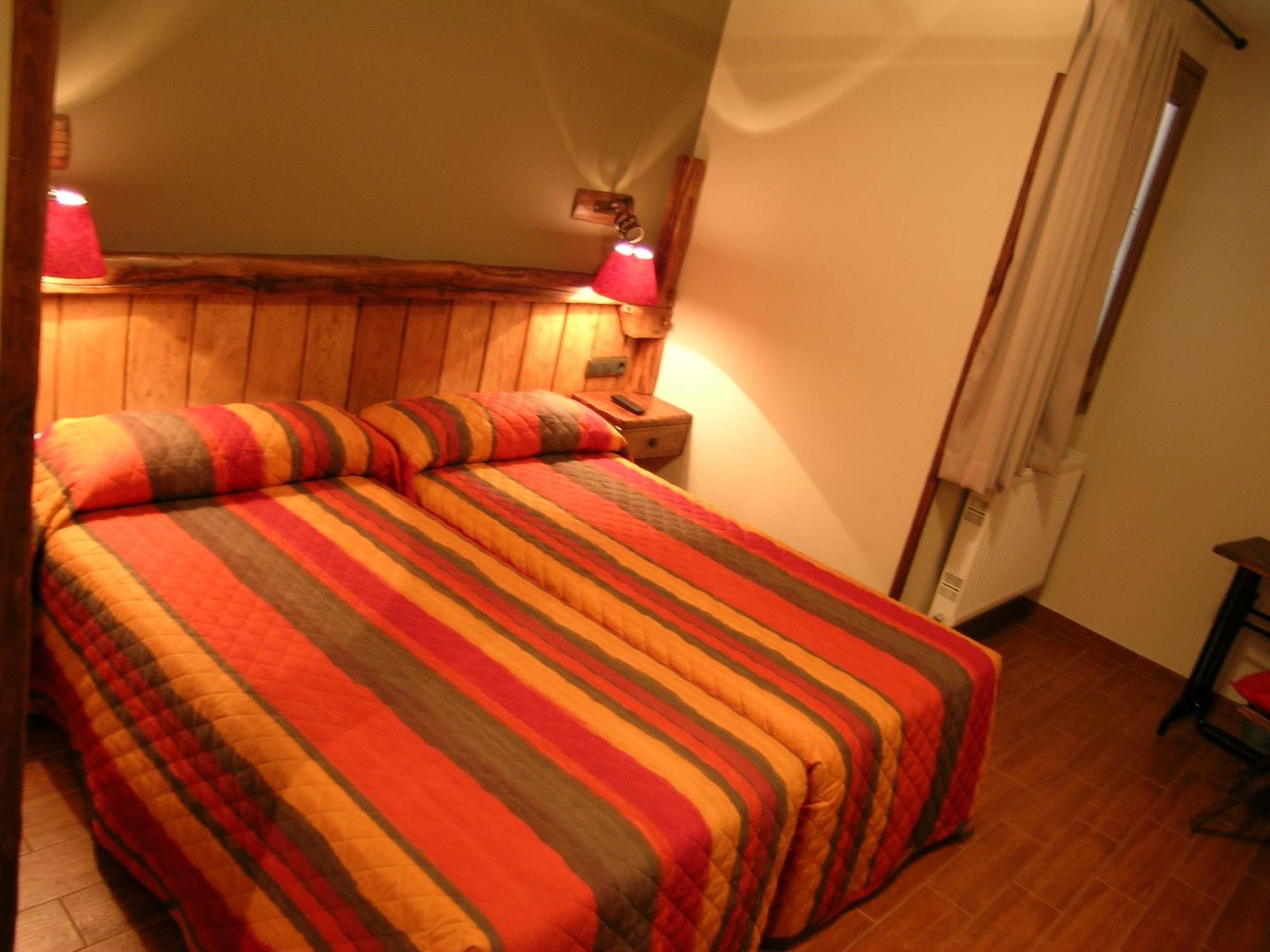 Hostal Xaloa โอรีโอ ภายนอก รูปภาพ